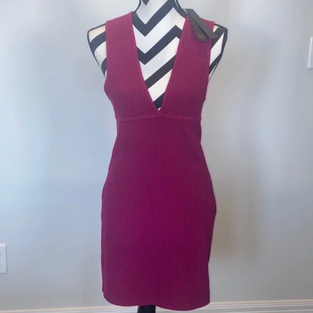 House of Harlow 1960 Fuchsia Backless Dress